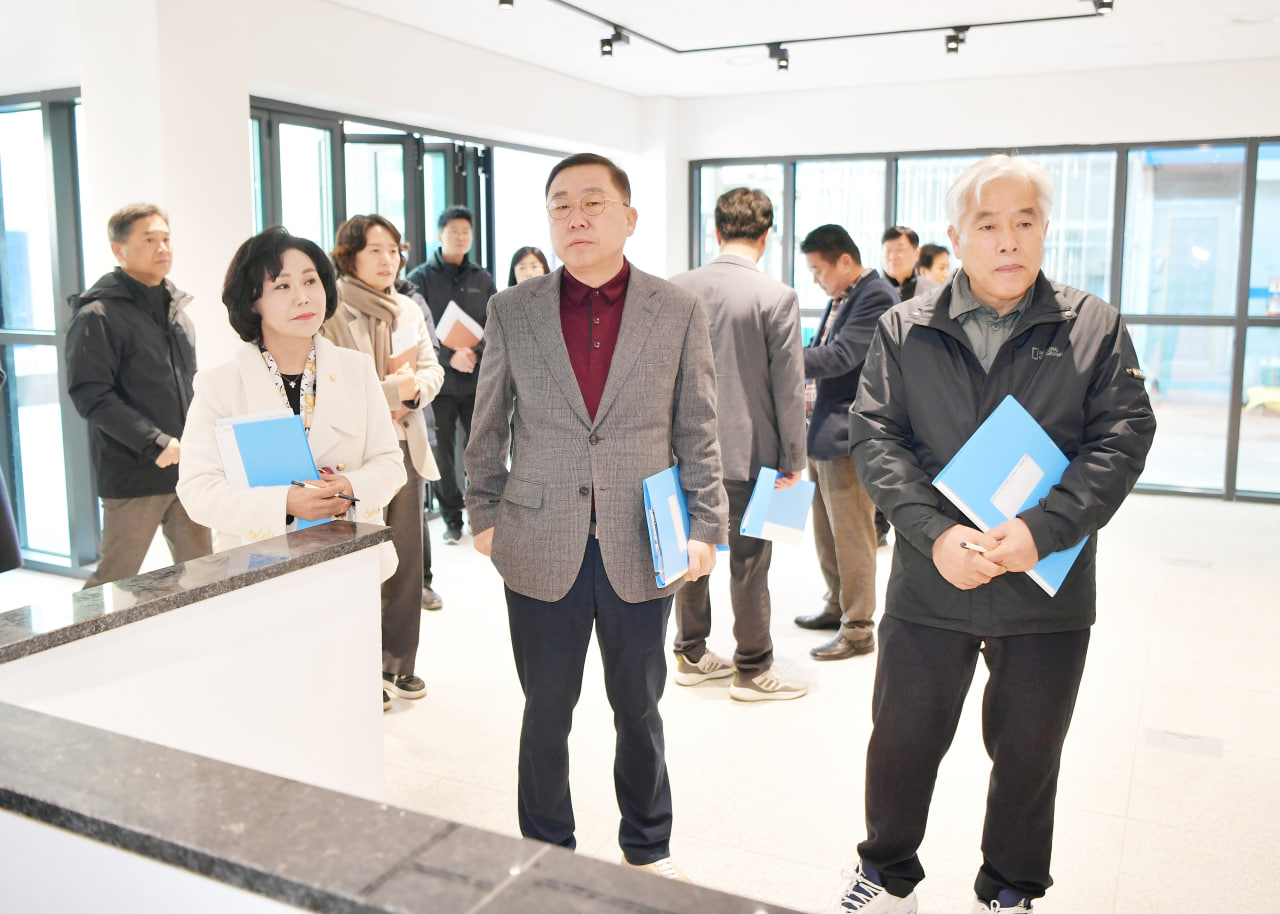 '제283회 임시회 상임위원회 - 주요사업장 현장 답사1' 게시글의 사진(7) 'photo_6_2025-03-04_20-13-55.jpg' '제283회 임시회 상임위원회 - 주요사업장 현장 답사1' 게시글의 사진(7) 'photo_6_2025-03-04_20-13-55.jpg'