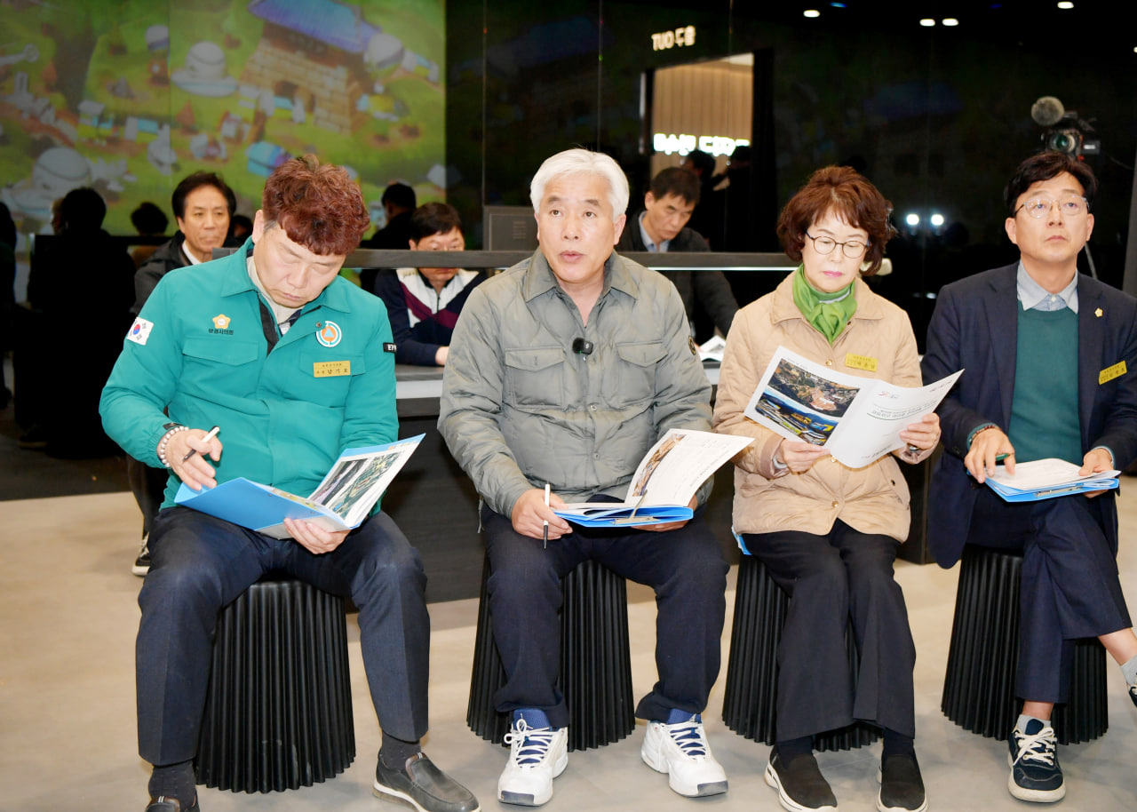 '제283회 임시회 상임위원회 - 주요사업장 현장 답사5' 게시글의 사진(2) 'photo_3_2025-03-04_20-10-02.jpg' '제283회 임시회 상임위원회 - 주요사업장 현장 답사5' 게시글의 사진(2) 'photo_3_2025-03-04_20-10-02.jpg'