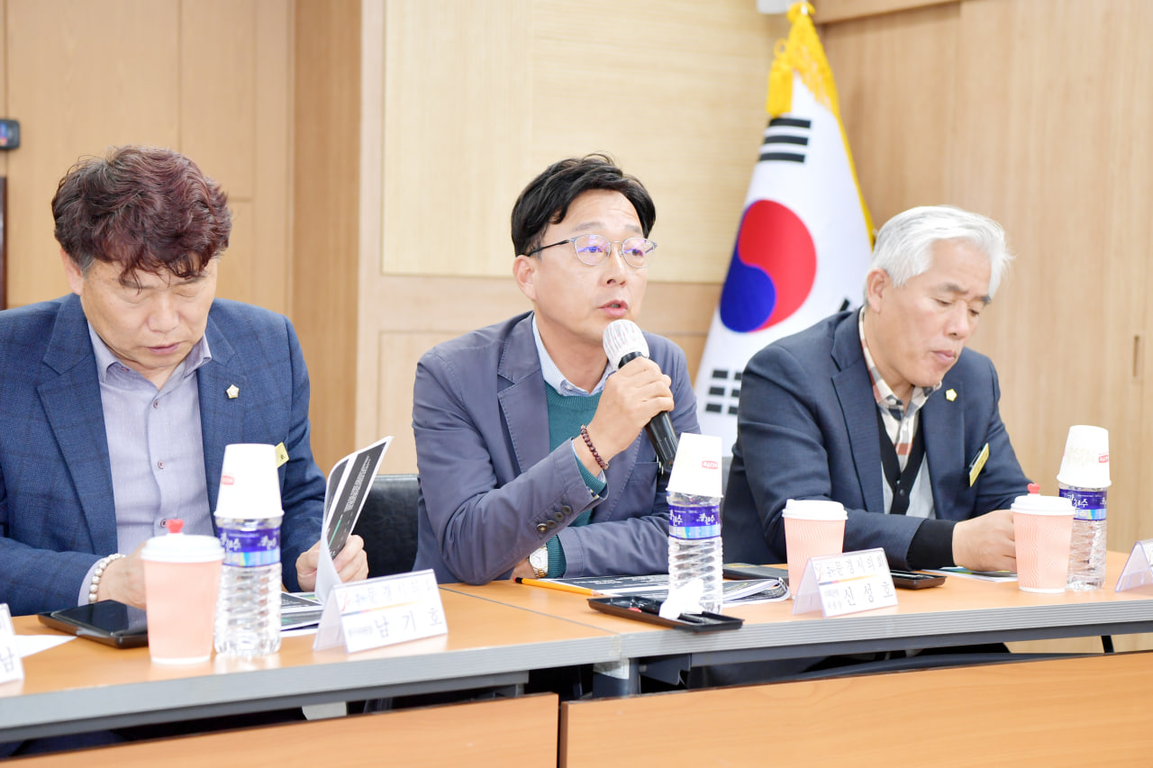 '소상공인 조직 활성화 연구용역 최종보고회' 게시글의 사진(7) 'photo_7_2024-11-20_11-13-29.jpg' '소상공인 조직 활성화 연구용역 최종보고회' 게시글의 사진(7) 'photo_7_2024-11-20_11-13-29.jpg'