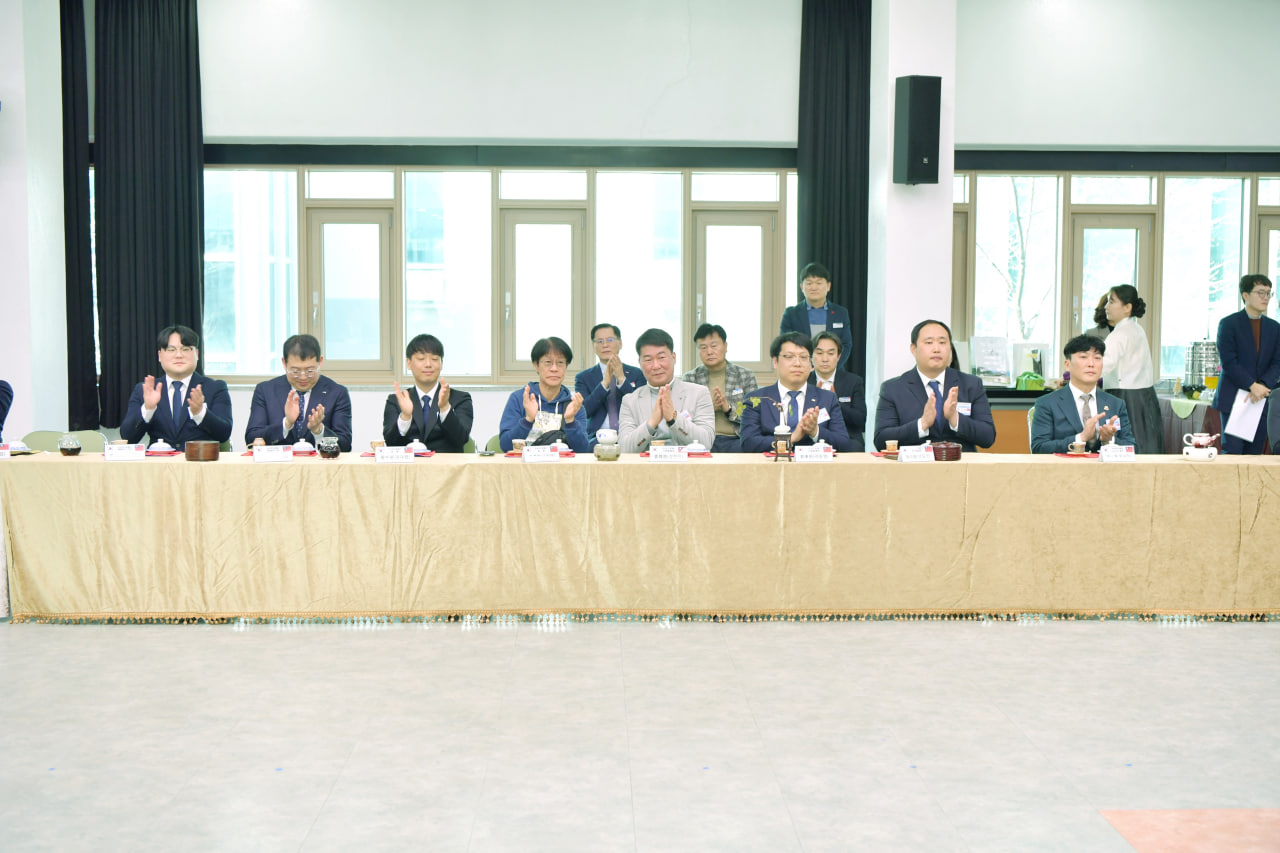 '대만 운림JC 문경시 방문' 게시글의 사진(10) 'photo_7_2025-03-19_09-21-15.jpg' '대만 운림JC 문경시 방문' 게시글의 사진(10) 'photo_7_2025-03-19_09-21-15.jpg'