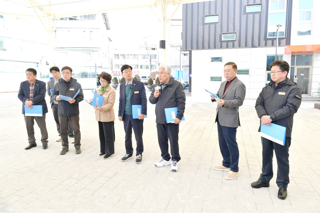 '제283회 임시회 상임위원회 - 주요사업장 현장 답사1' 게시글의 사진(5) 'photo_5_2025-03-04_20-13-55.jpg' '제283회 임시회 상임위원회 - 주요사업장 현장 답사1' 게시글의 사진(5) 'photo_5_2025-03-04_20-13-55.jpg'