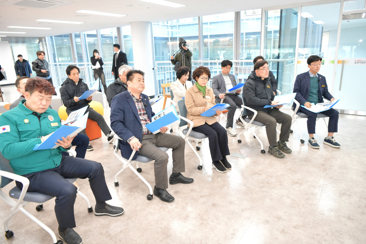 '제283회 임시회 상임위원회 - 주요사업장 현장 답사2' 게시글의 사진(5) 'photo_16_2025-03-04_20-11-46.jpg' '제283회 임시회 상임위원회 - 주요사업장 현장 답사2' 게시글의 사진(5) 'photo_16_2025-03-04_20-11-46.jpg'