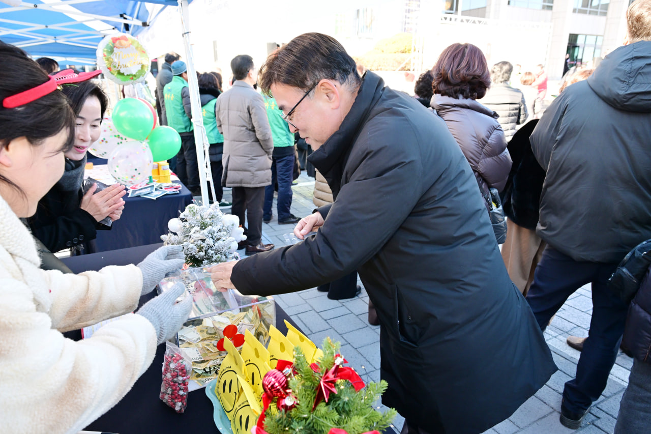 '2025 문경시 자원봉사대회' 게시글의 사진(5) 'photo_1_2025-12-10_11-03-12.jpg'