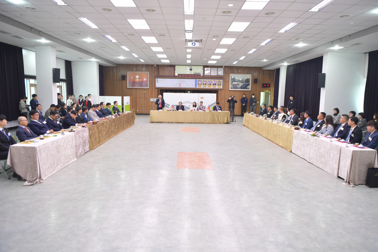 '대만 운림JC 문경시 방문' 게시글의 사진(4) 'photo_5_2025-03-19_09-21-15.jpg' '대만 운림JC 문경시 방문' 게시글의 사진(4) 'photo_5_2025-03-19_09-21-15.jpg'