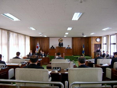 제88회 임시회 - 본회의(2005. 05. 12)