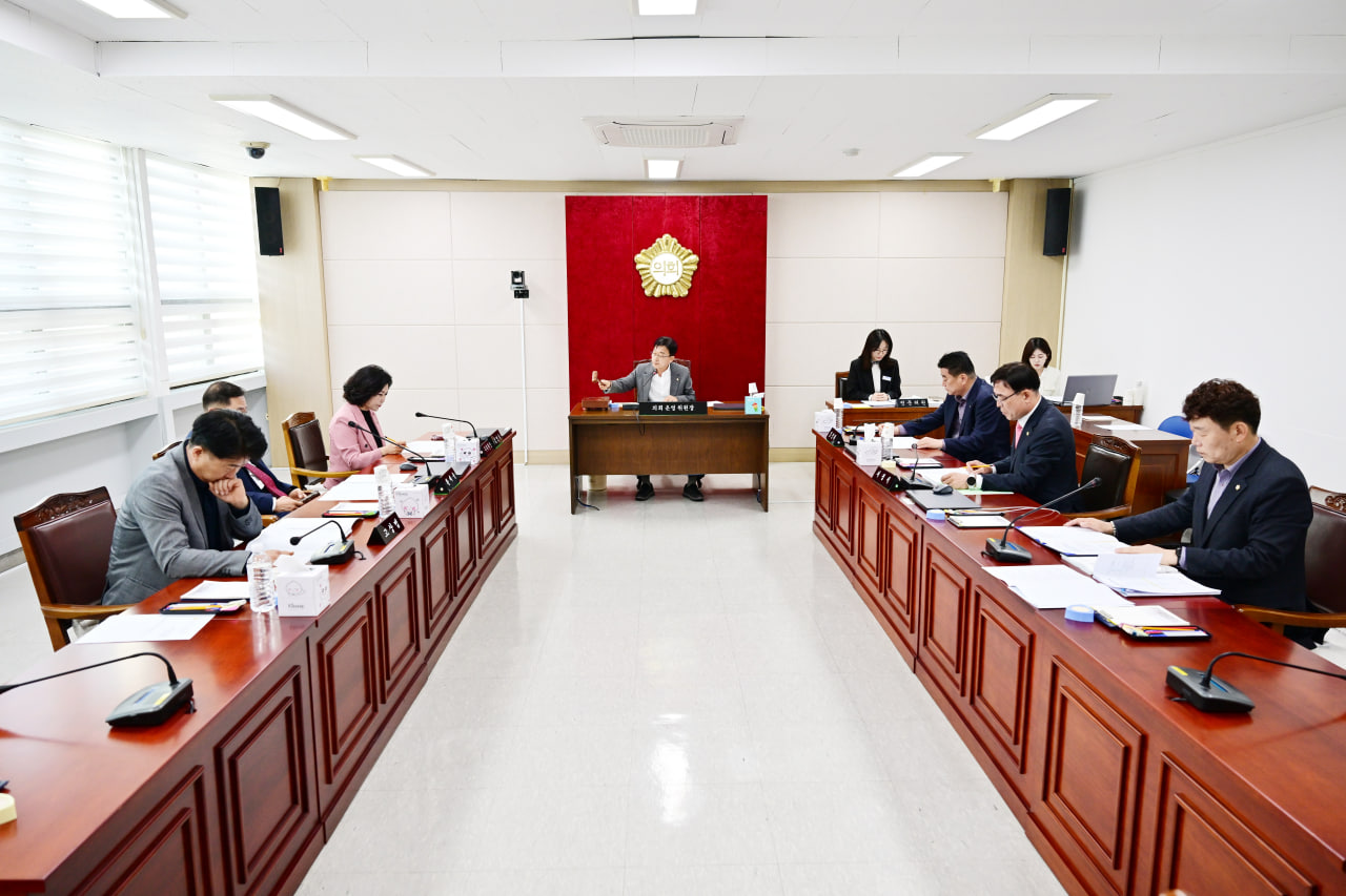 '제291회 문경시의회 임시회' 게시글의 사진(20) 'photo_1_2026-03-31_16-06-28.jpg'