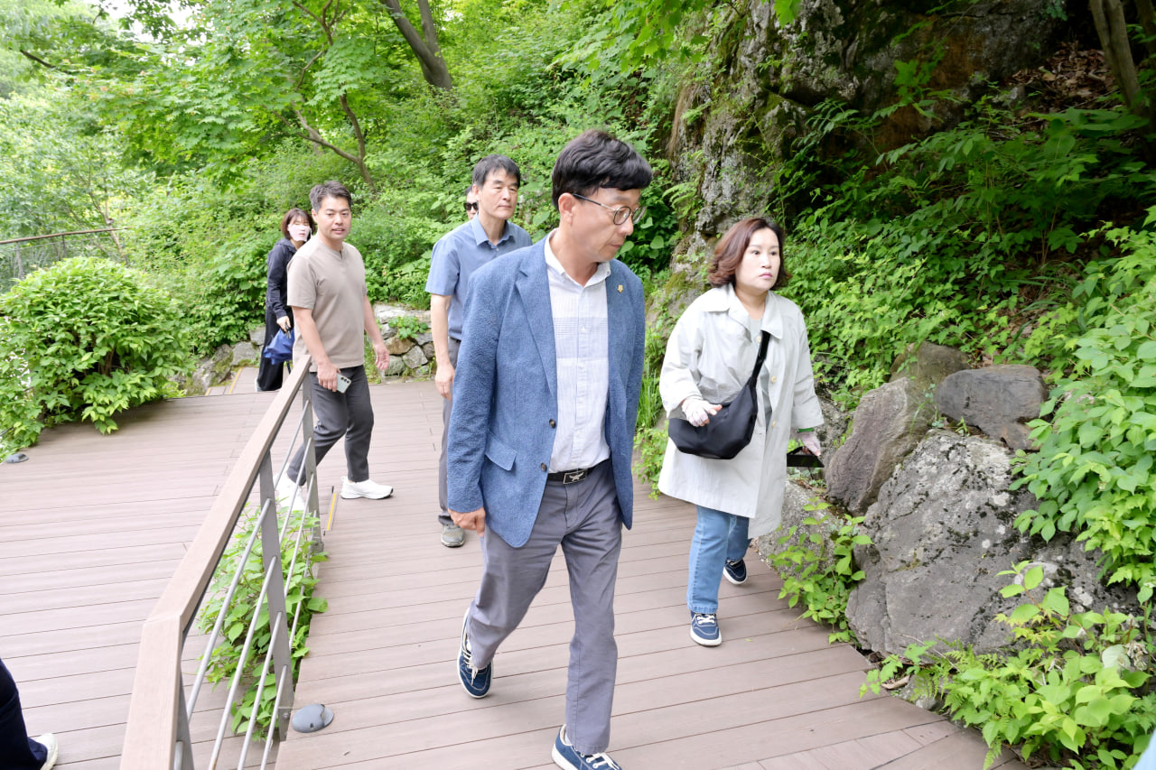 '화담숲 관광시설(모노레일) 견학' 게시글의 사진(5) 'photo_10_2025-06-08_16-55-54.jpg' '화담숲 관광시설(모노레일) 견학' 게시글의 사진(5) 'photo_10_2025-06-08_16-55-54.jpg'