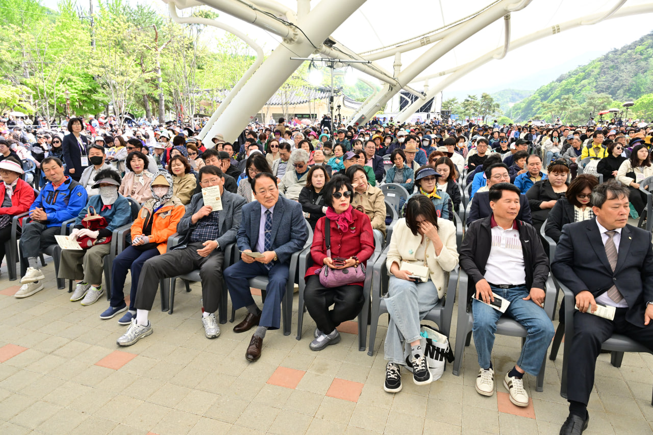 '2026 문경찻사발축제' 게시글의 사진(13) 'photo_14_2026-05-05_15-31-12.jpg'