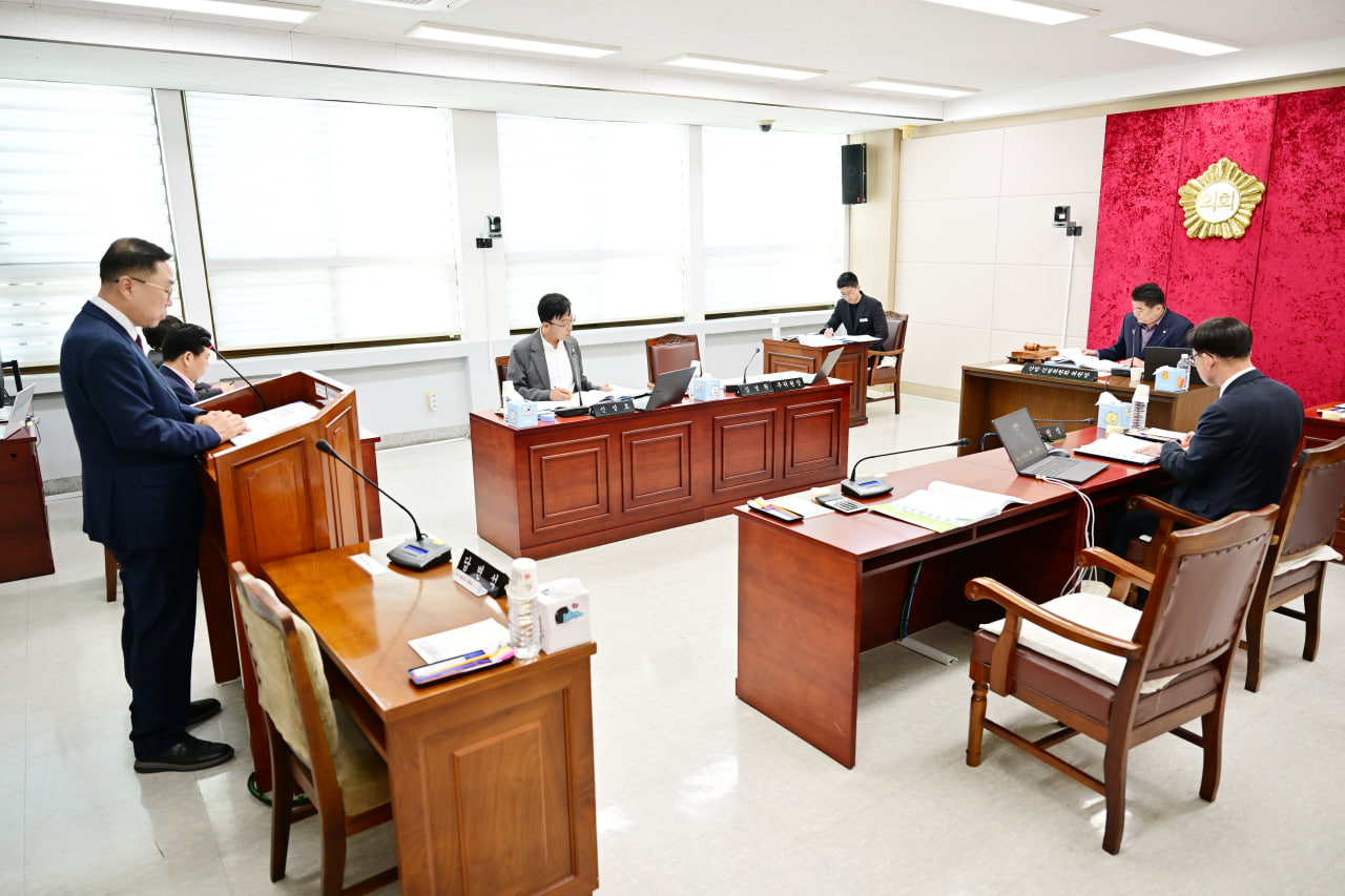 '제291회 문경시의회 임시회' 게시글의 사진(41) 'photo_5_2026-03-31_16-06-28.jpg'