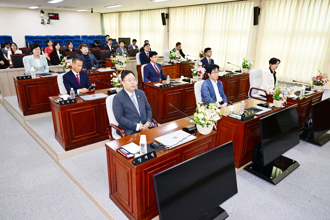 '제10대 문경시의회 의원 임기 개시' 게시글의 사진(32) 'photo_1_2026-07-01_19-56-40.jpg'