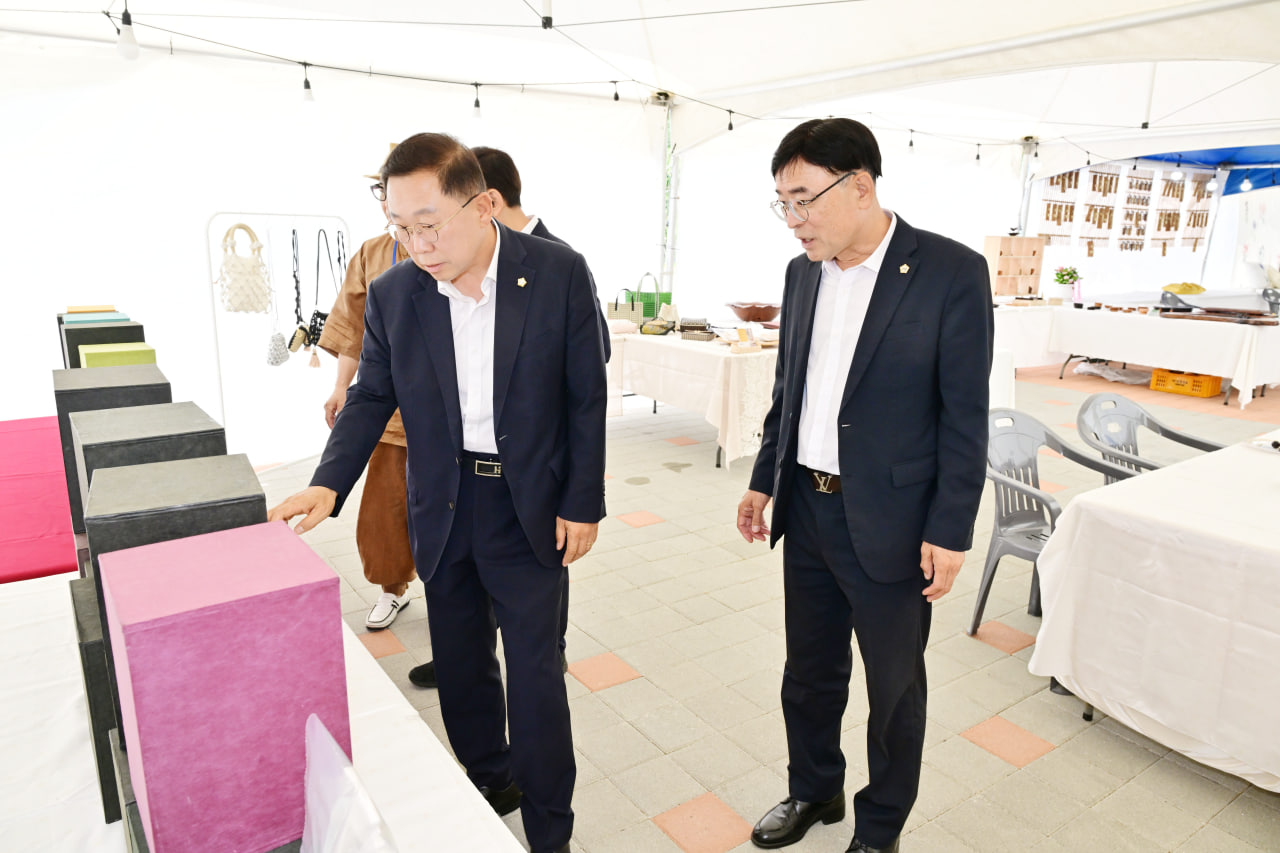 '제5회 문경시 공예인협회 전시회' 게시글의 사진(23) 'photo_13_2026-07-02_20-41-32.jpg'