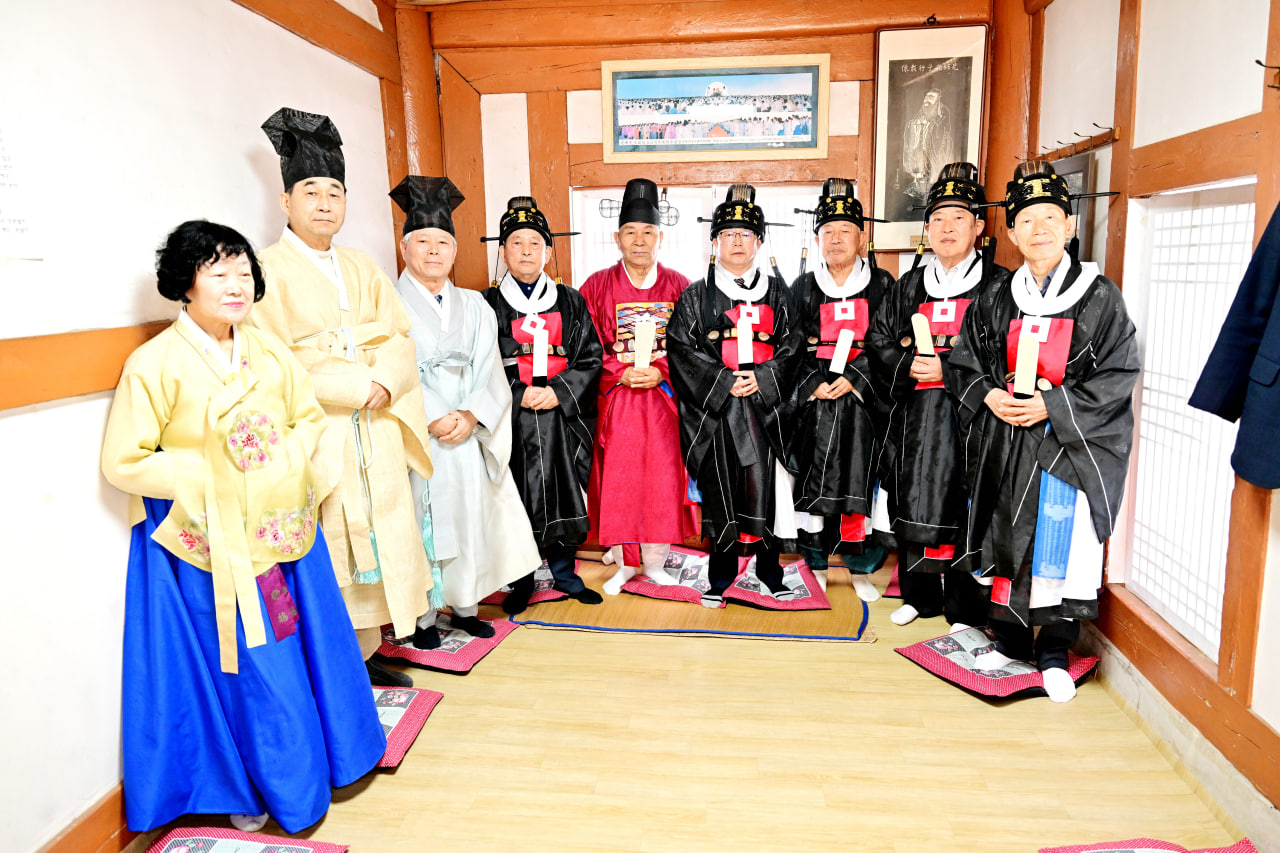 문경향교 춘기석전 봉행