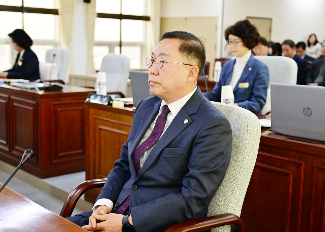 '제291회 문경시의회 임시회' 게시글의 사진(16) 'photo_13_2026-03-30_19-37-04.jpg'