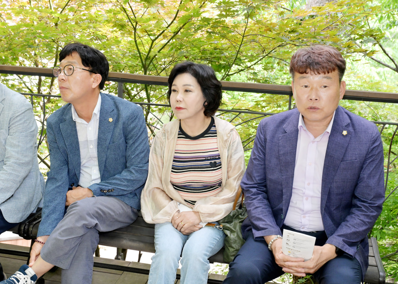 '화담숲 관광시설(모노레일) 견학' 게시글의 사진(13) 'photo_22_2025-06-08_16-55-54.jpg' '화담숲 관광시설(모노레일) 견학' 게시글의 사진(13) 'photo_22_2025-06-08_16-55-54.jpg'