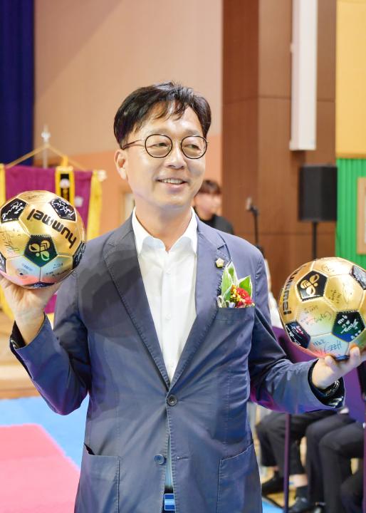 '제102회 어린이날 대축제' 게시글의 사진(11) 'photo_1_2024-05-07_20-09-52.jpg' '제102회 어린이날 대축제' 게시글의 사진(11) 'photo_1_2024-05-07_20-09-52.jpg'