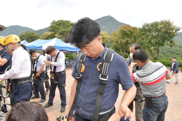 '문경새재 어드벤처파크 준공식' 게시글의 사진(7) '6_c_gallery_1663743408.jpg' '문경새재 어드벤처파크 준공식' 게시글의 사진(7) '6_c_gallery_1663743408.jpg'