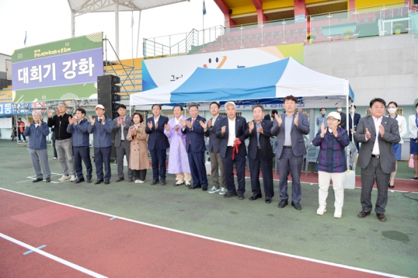 '제71회 문경시민체육대회' 게시글의 사진(10) '7_c_gallery_1666263728.jpg' '제71회 문경시민체육대회' 게시글의 사진(10) '7_c_gallery_1666263728.jpg'